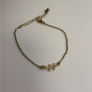 Elegant Gold Leaf Bracelet